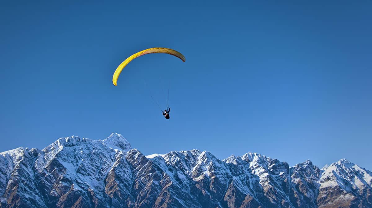 Paragliding — Nepal
